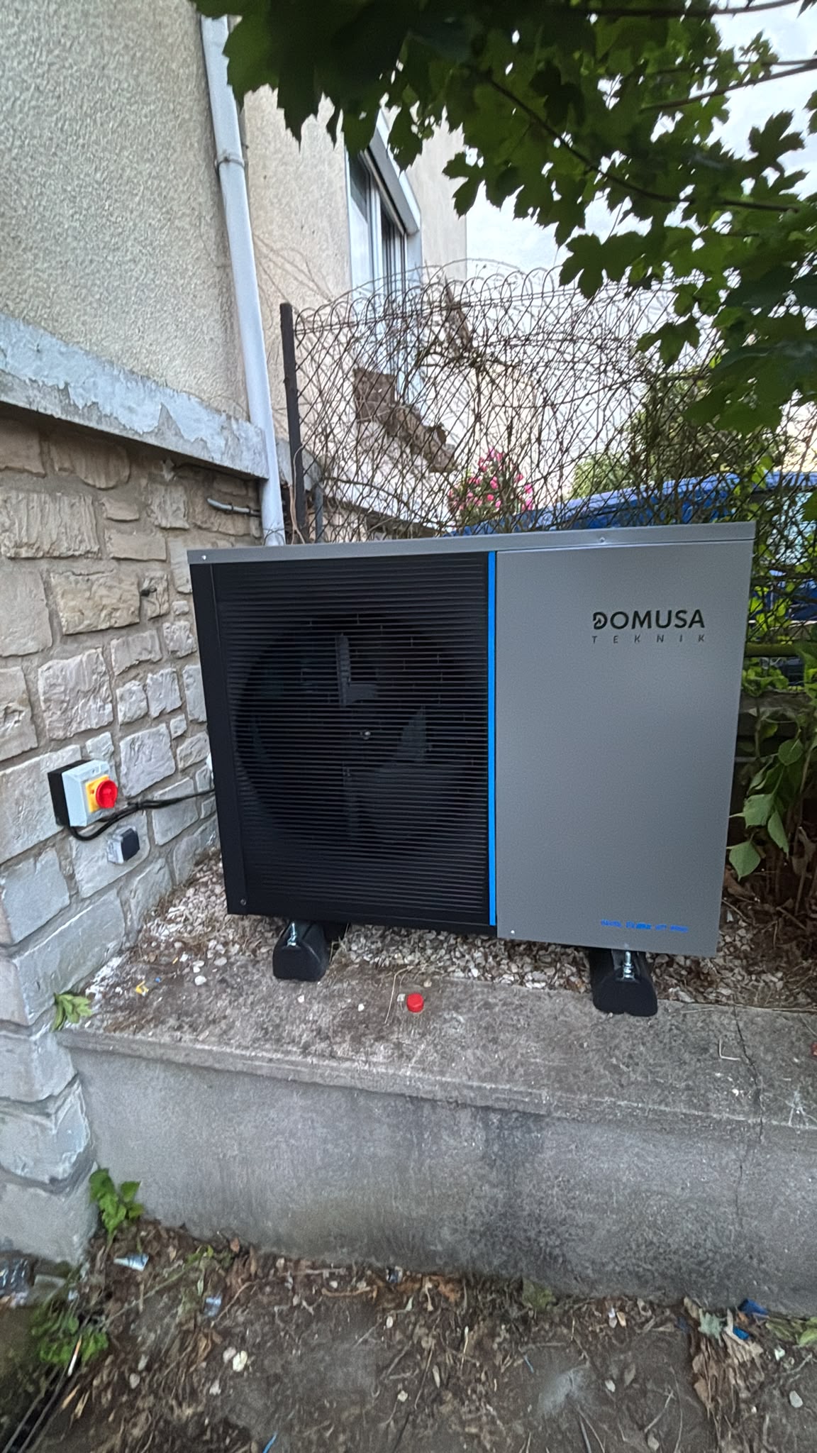 Équipement finalisé après chantier de pompe à chaleur